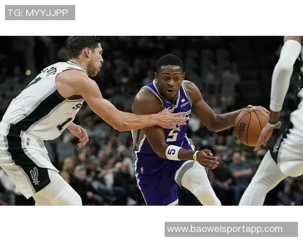 瓦塞尔表现出色8投4中贡献10分3篮板4助攻正负值高达25全场最佳 瓦塞尔表现出色8投4中贡献10分3篮板4助攻正负值高达25全场最佳