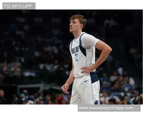 华盛顿谈弗拉格的三分球表现鼓励其展现更多侵略性与自信心