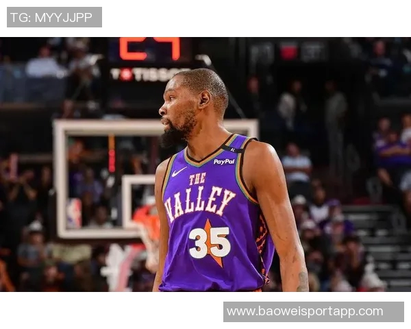 杜兰特末节爆发独揽16分全场贡献32分9篮板5失误助球队逆转胜利