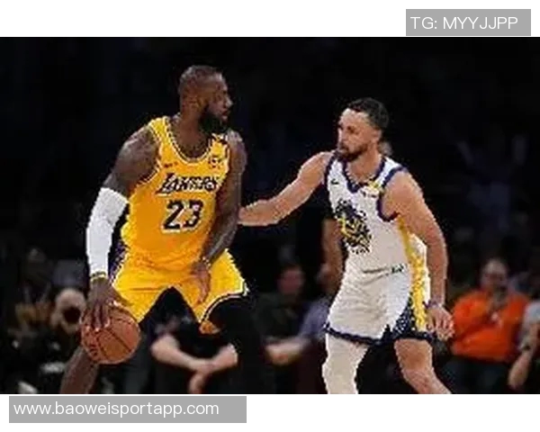 弗拉格称赞布兰登威廉姆斯实力出众关键时刻贡献不可或缺